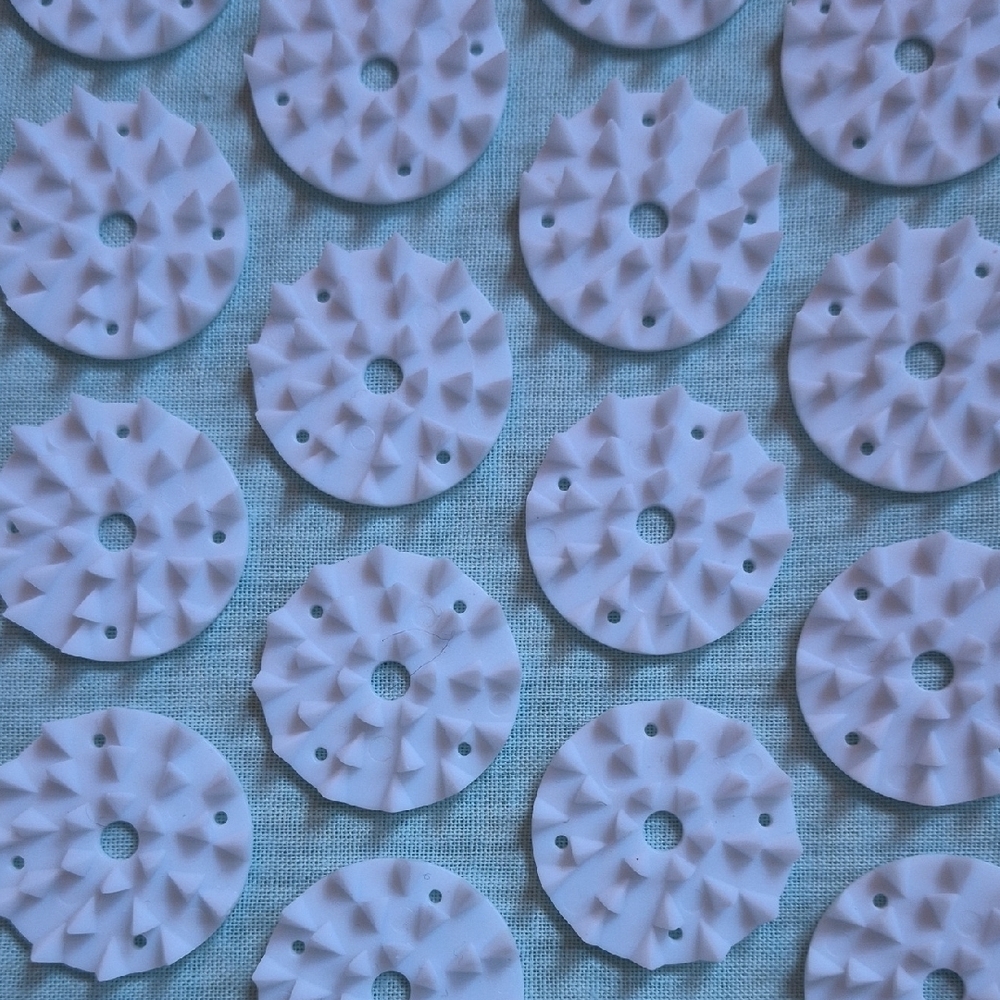 Caring Mill Acupressure Mat in Soft Blue with Carrying/Storage Bag - Picture 4 of 8